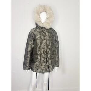 Topshop Women’s Camo Parka Jacket Size 6 Faux Fur Hooded Winter Coat